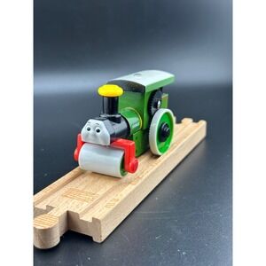 Learning Curve Thomas Wooden Railway George Steam Roller 2003 Green Train Vtg